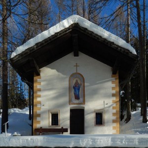 Cappella della Trinità a Chamois - Foto di Gian Mario Navillod.