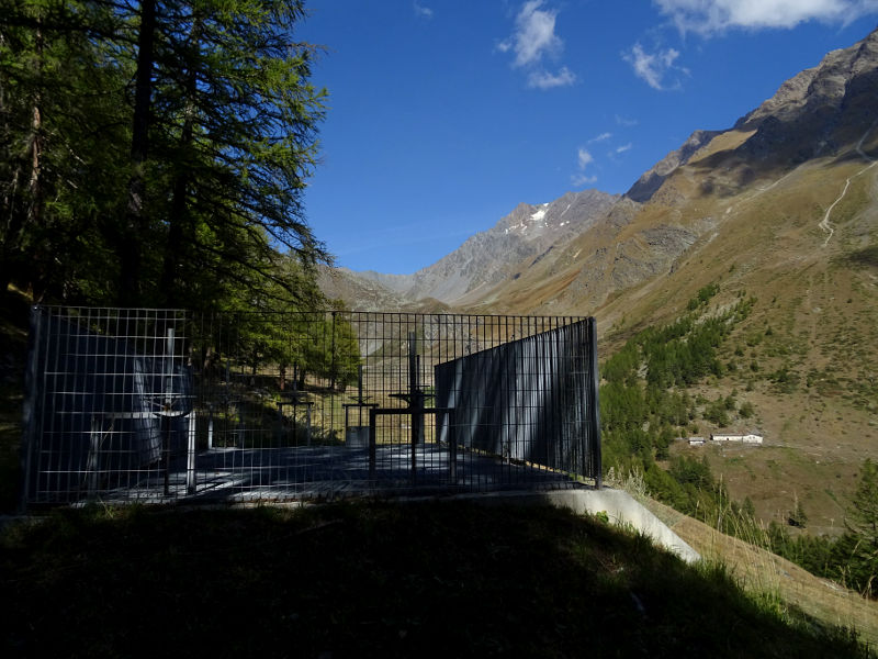 Dissabbiatore del Ru de Tchiou e Alpe Ponteille - Foto di Gian Mario Navillod.