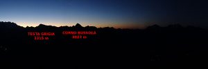 I colori dell'alba dal Monte Zerbion 2722 m s. l. m. - Foto di Gian Mario Navillod.