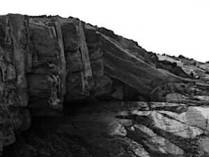 Spalla destra dell'arco C del Ru du Pan Perdu di Antey, particolare delle mensole - foto di Gian Mario Navillod.