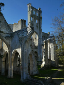 Resti dell'abbazia di Jumièges - Foto di Gian Mario Navillod.